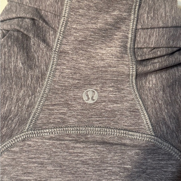 Lululemon long sleeve zipper turtleneck sweater. Gray Size 2 - Picture 3 of 5